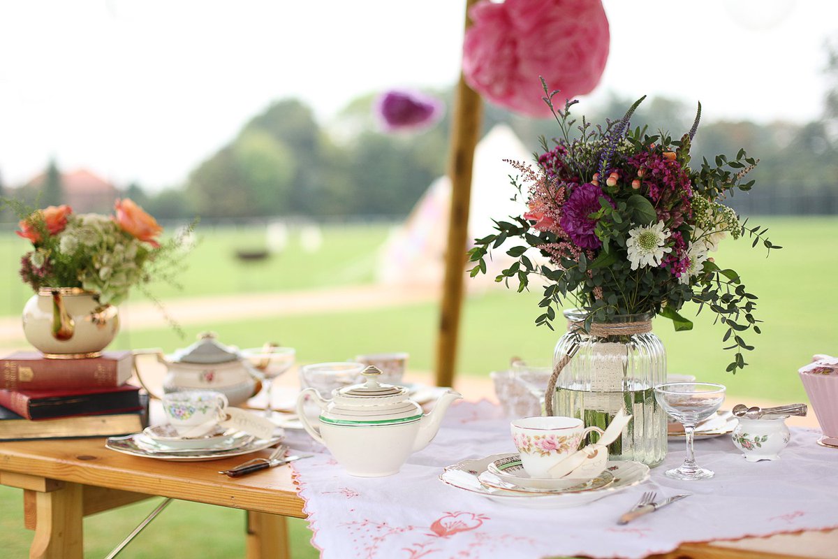 lovedupnorth's tweet photo. Here it is...Boho beauty - a styled shoot under canvas in east #yorkshire
https://t.co/bKNO6dWcAc Pics @jemma_king https://t.co/v7GWpdiQyL