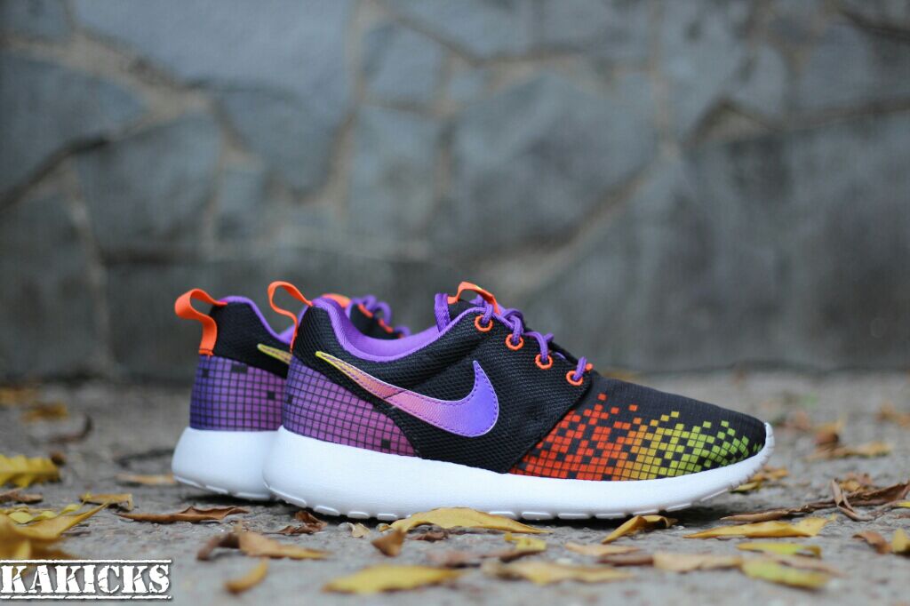Nike Roshe Run Print
Black/Purple/Orange
Size 37,5 &amp; 38,5
BNWB
IDR 480.000
<a href="/shoestreatment/">ig : shoestreatment</a> @jogjashoeshop <a href="/aldien53/">who i am?</a>