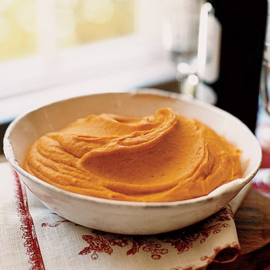 foodandwine's tweet photo. Super-speedy Christmas side dishes: https://t.co/L2FHSCP81v https://t.co/SczlKBL2Rn