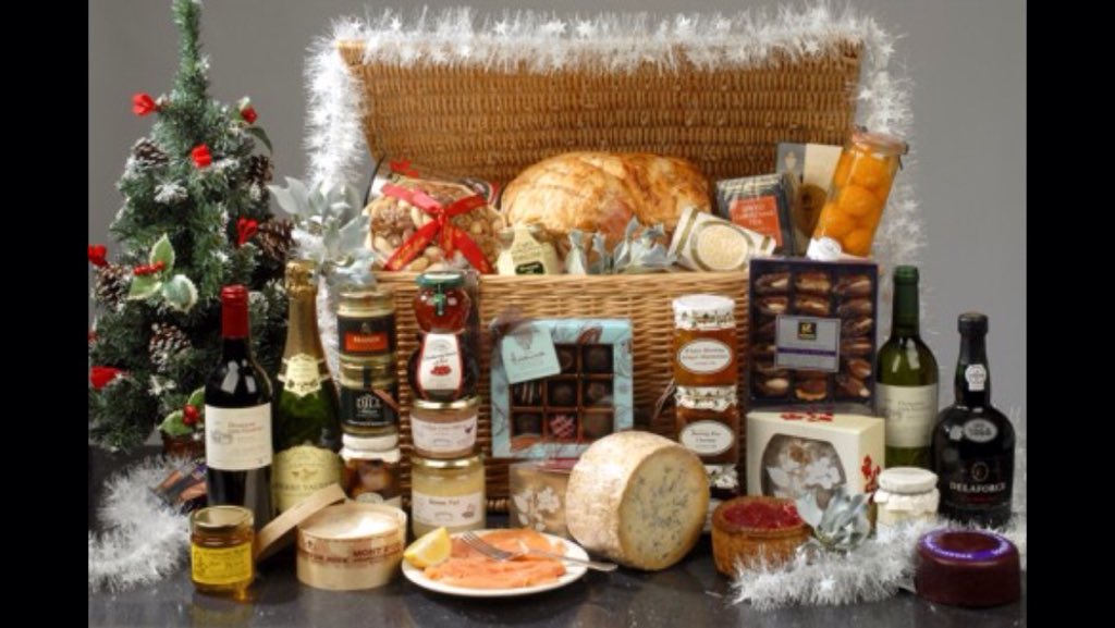 The draw for our hamper is on Friday so last chance to win! Simply retweet and follow us to be entered! Merry Xmas!