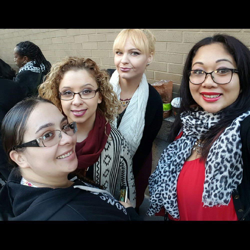 ohthatsbreezy's tweet photo. #knowyourview @1iota Girls day at The View !!! https://t.co/pFota89tsT