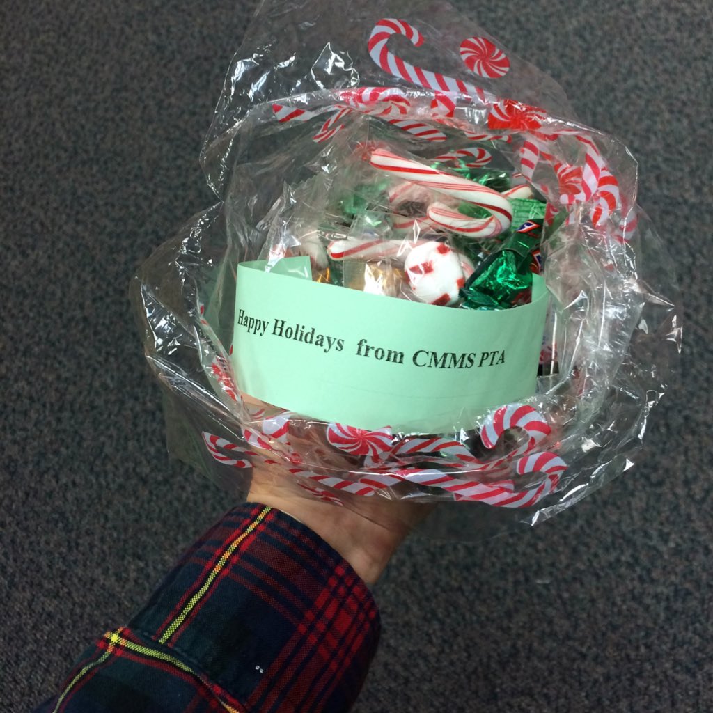 MsJStreck's tweet photo. Feeling super appreciated! Thanks @CMMSPTA, you're super sweet! #WeAreCarroll https://t.co/BUD6RAakBu