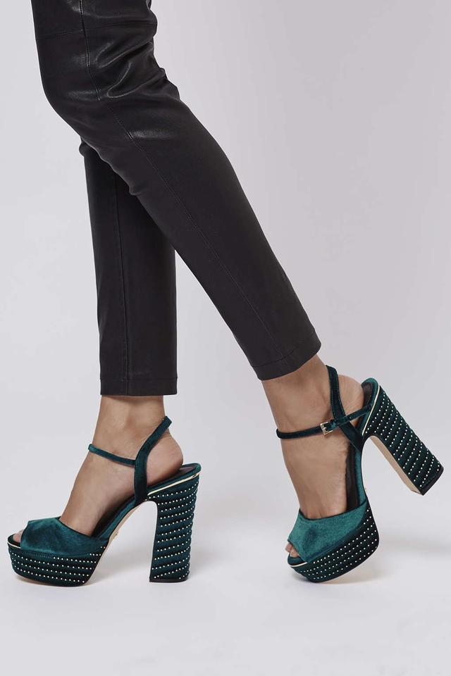 endource's tweet image. Spotted in @Lookmagazine AND @Grazia_Live you need these @Topshop party shoes! ow.ly/VRCnP