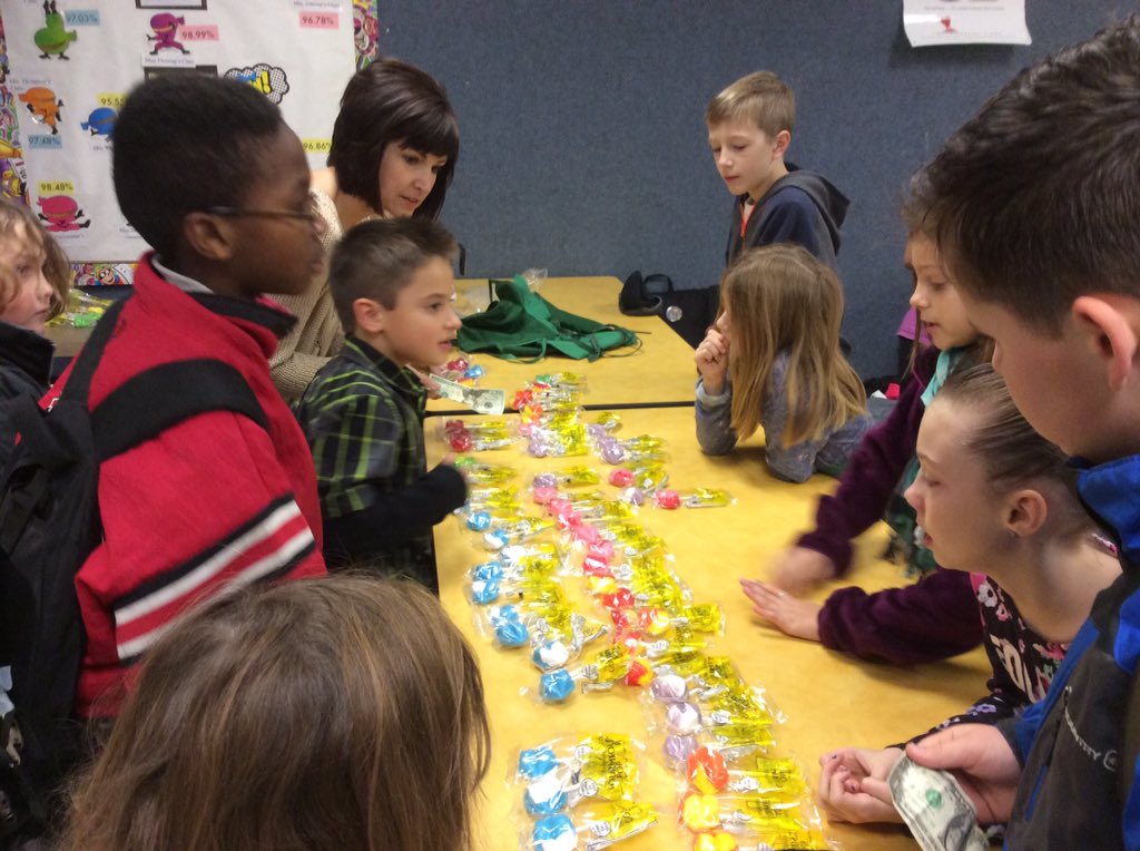 WNES_SC's tweet photo. First day of Lip Sucker sales was fabulous! Great work Student Council workers!!! #WNES_SC #highland4tomorrow https://t.co/uB9D4Fmv9s