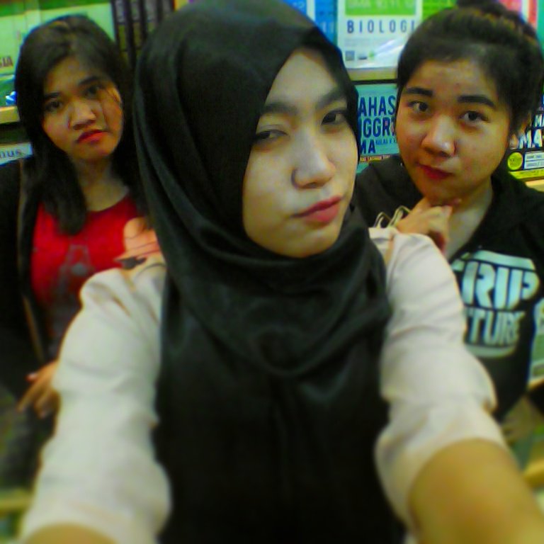 savutrii's tweet photo. @at_gramedia_dutamall https://t.co/8WsjJ2bpEc