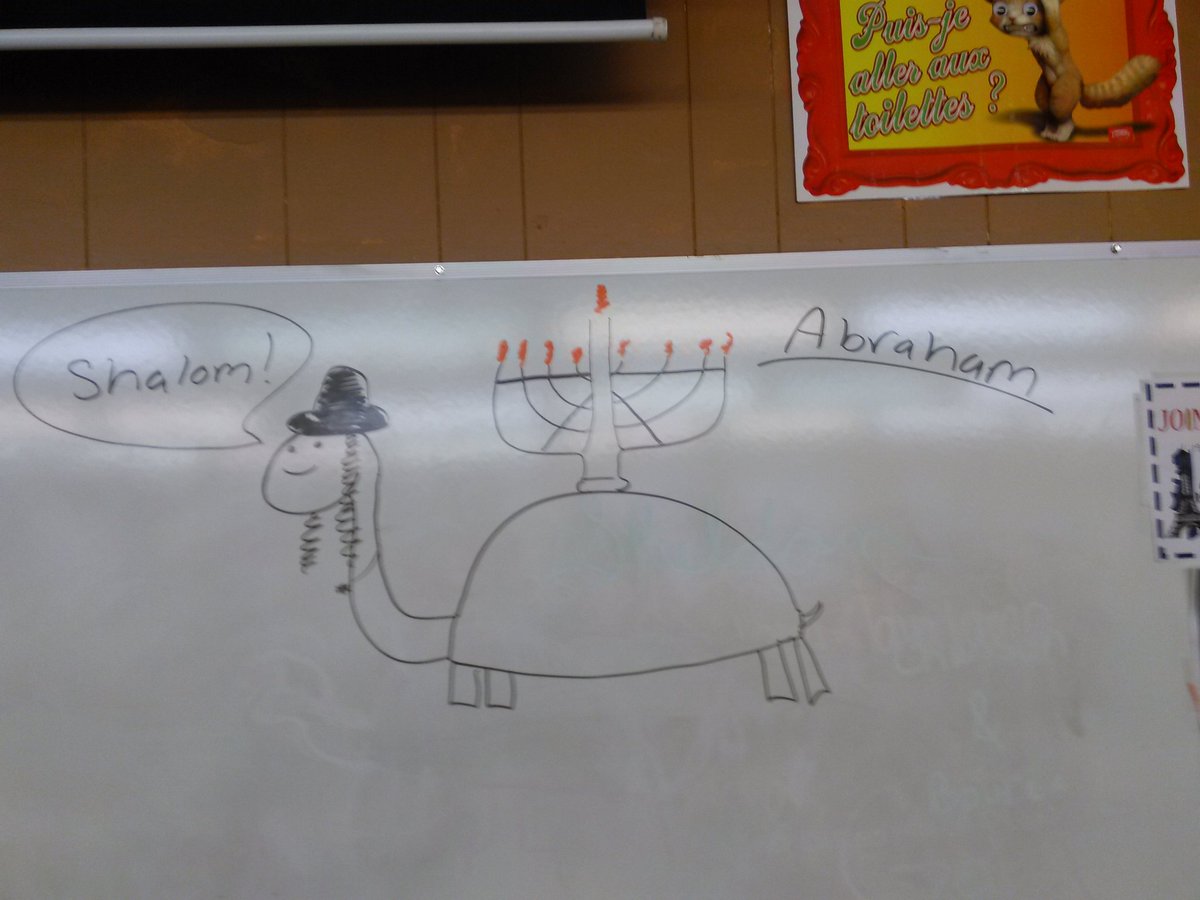 Fun in front much class #jewishTurtle 
#losureFrench