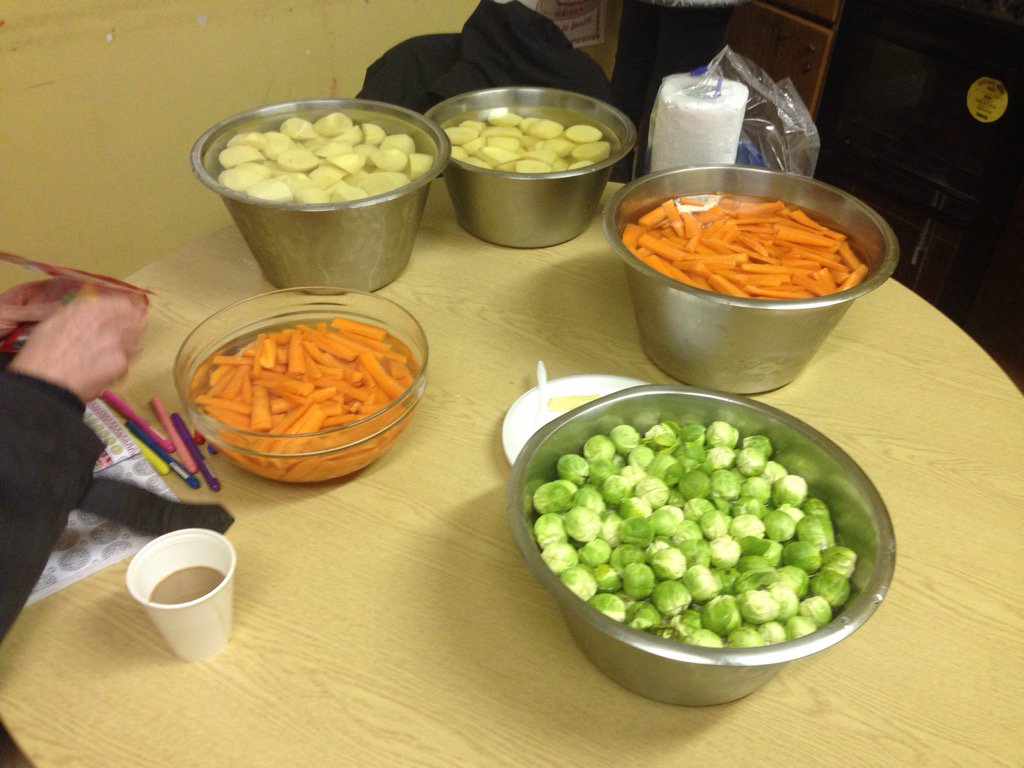 PathwaysP's tweet image. Busy preparing for @PathwaysP annual Christmas dinner! 2pm tomorrow all welcome #festive cheer #pathwaysproject