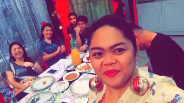 DyIanWangHeDi's tweet photo. When you see it 👀
#nashlene #sharlenesanpedro #nashaguas #luvutaping https://t.co/kSkqZB9hMm