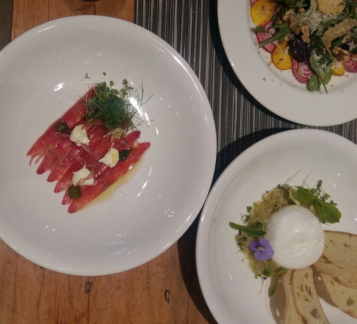 lusciousCT's tweet photo. #SummerTapas @AnthonijRupert: bresaola; strawberry carpaccio w tomato&amp; bocconcini; beetroot cured salmon; burrata 😍 https://t.co/SNsPD7KTY5