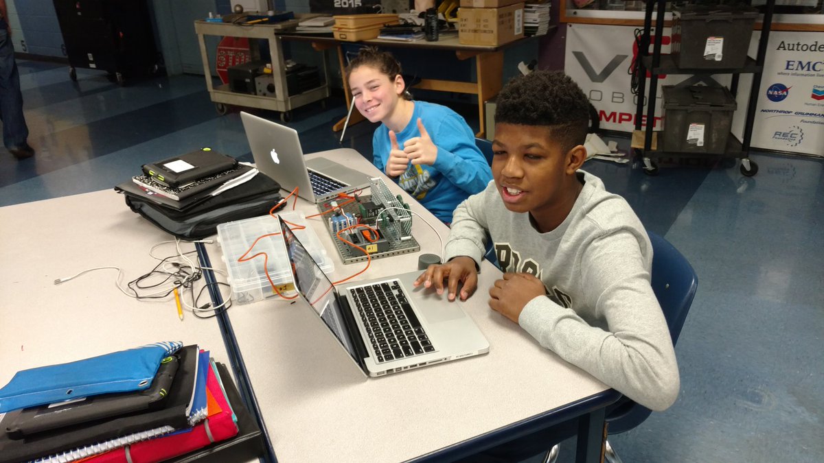 OP97Design's tweet image. &quot;Ooh, I actually get coding now. Learning this stuff is satisfying.&quot; #julianworks #oakpark97 #robotc #pltw