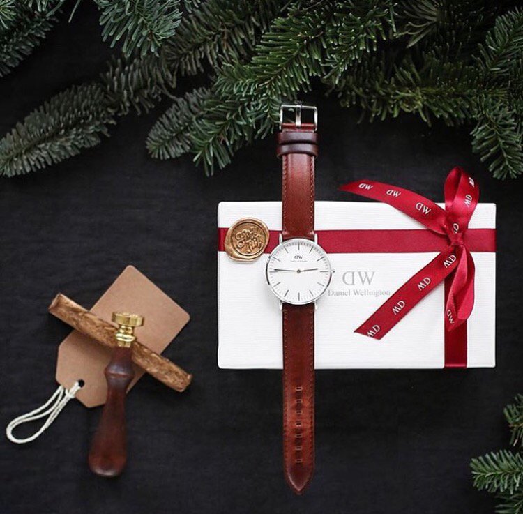 Douglas_Carlow's tweet photo. How about a watch for that man in your life @FestinaWatchUK  @itisDW @citizen_watch @HUGOBOSS #Christmas #giftideas https://t.co/VZ0Tiz5lj1