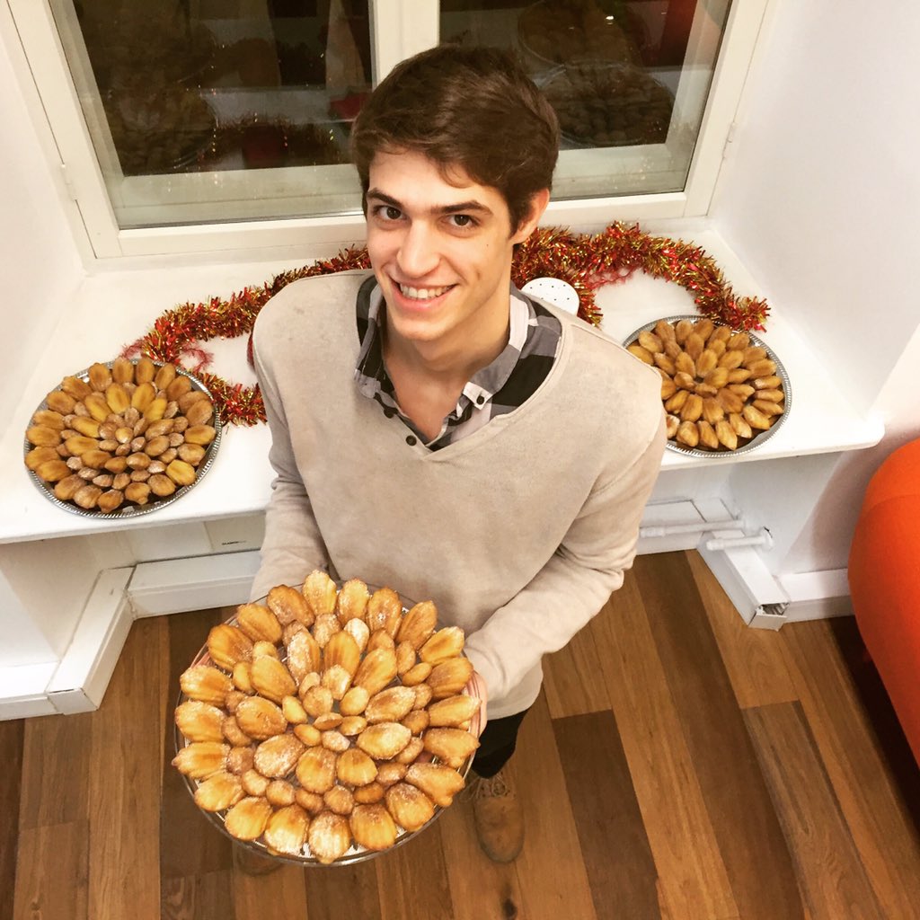 IF_Estonie's tweet photo. Tout est prêt pour les portes ouvertes ! A partir de 17:30 Kuninga 4 #madeleines #vinchaud #fun #Tallinn #prantsuse https://t.co/XQdgkRaYWM