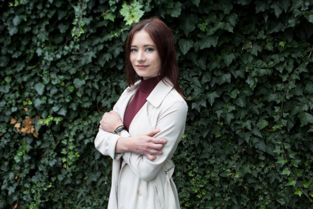 GUEST POST FROM LUCY WILSON: “I love my scars” survivingfacialburns.wordpress.com/2015/12/15/gue…