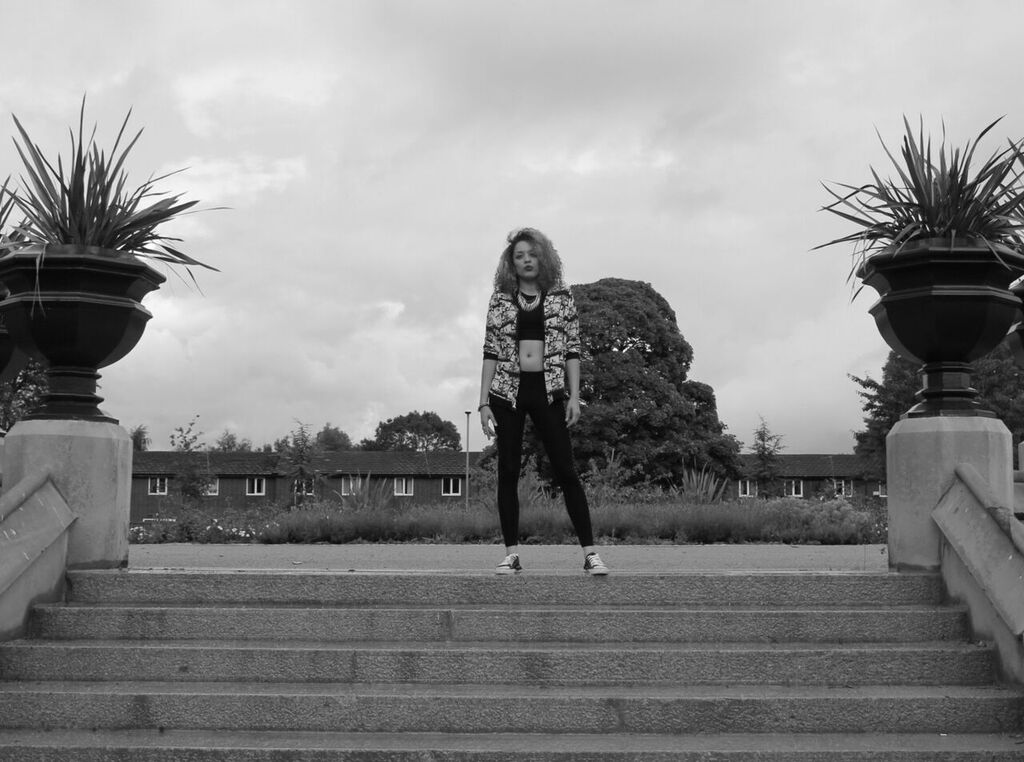 ceceme26's tweet photo. #blackandwhitephotography #modelling #Alexanderpark #Manchester https://t.co/hgLXdDor1G