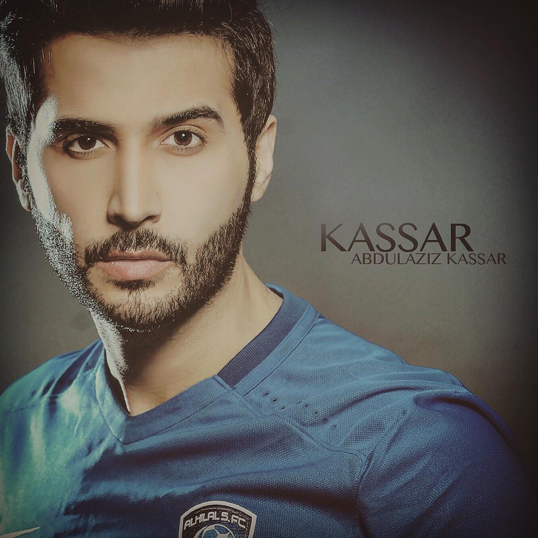 army2_kasar's tweet photo. @KASSAR_KASSAR 
افخم مشجع هلالي 💙👑
#عبدالعزيز_كسار #الملك #KASSAR https://t.co/D5NbGXc4uS