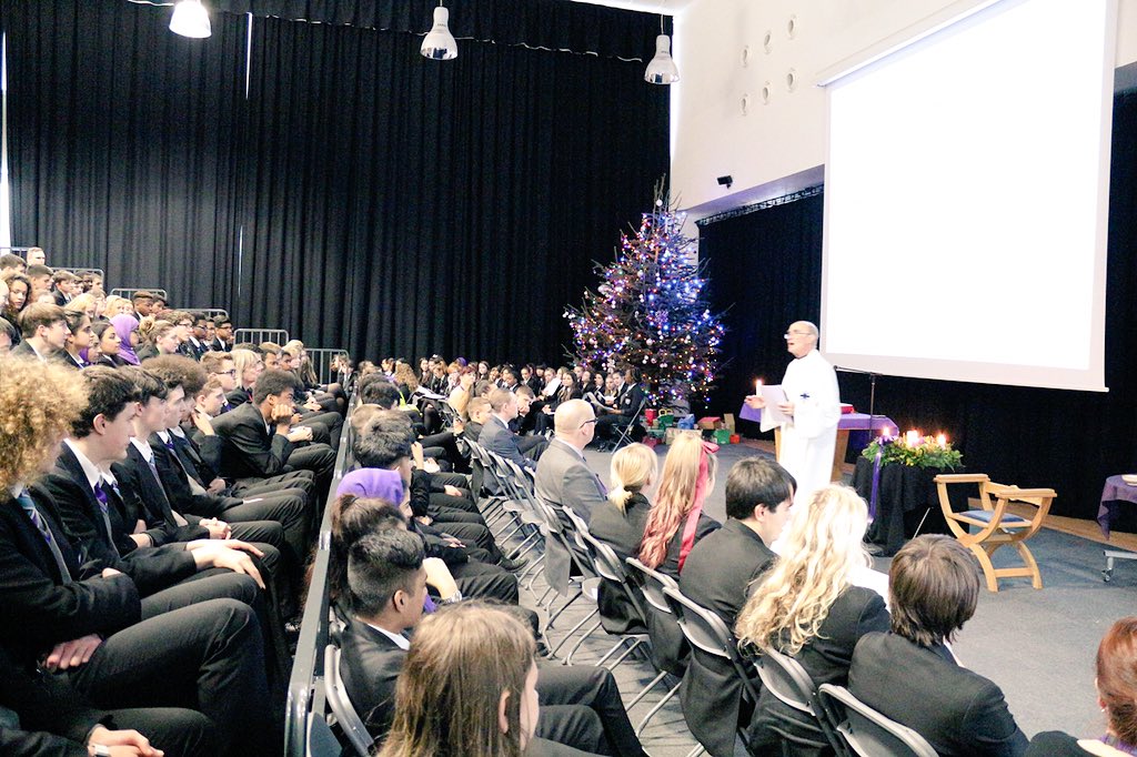 NewmanRCCollege's tweet photo. Today's Year 11 Christmas Mass lead by Father Dolan. https://t.co/PWglocIA52