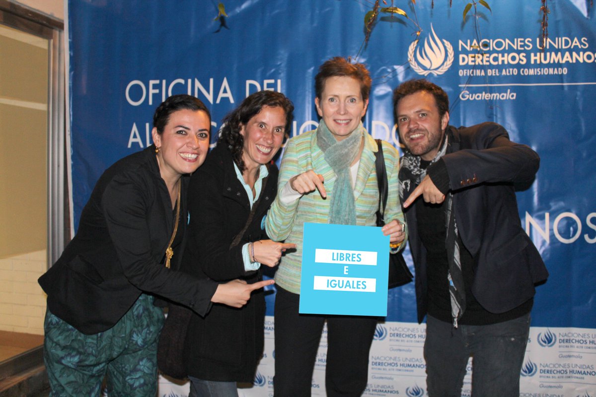 Oacnudh_GT's tweet photo. Por una Guatemala que sea LIBRE e IGUAL >> https://t.co/JD9T23Mb1q | #DíaDerechosHumanos | #DíaDDHH2015 | #LGBTI https://t.co/rR1yAylkF6
