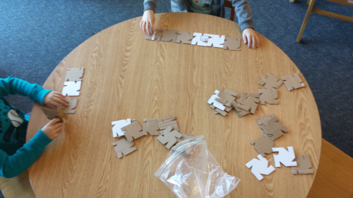 RNEMediaCenter's tweet photo. #teammcdevitt this is going to be an airport! #makerspacemediactr @HillsideES @k12_ELA https://t.co/uer9tx6f4O