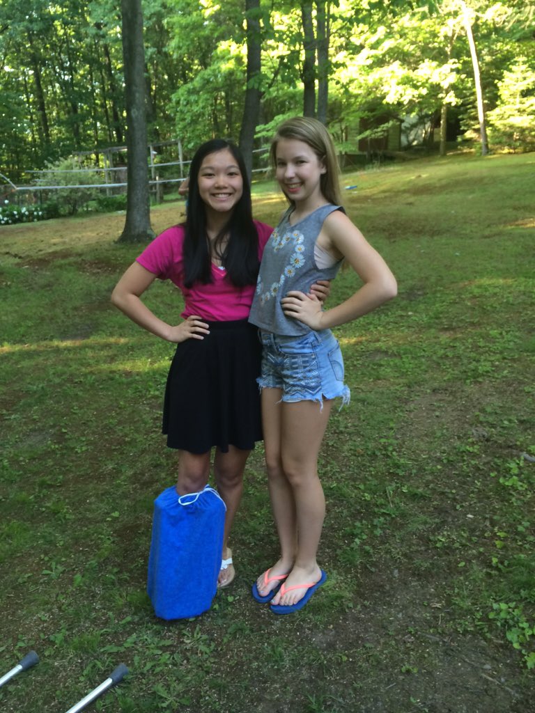 lydcamp1999's tweet photo. Happy birthday @Shanna_1215 🎉 https://t.co/MGDi7giO3b