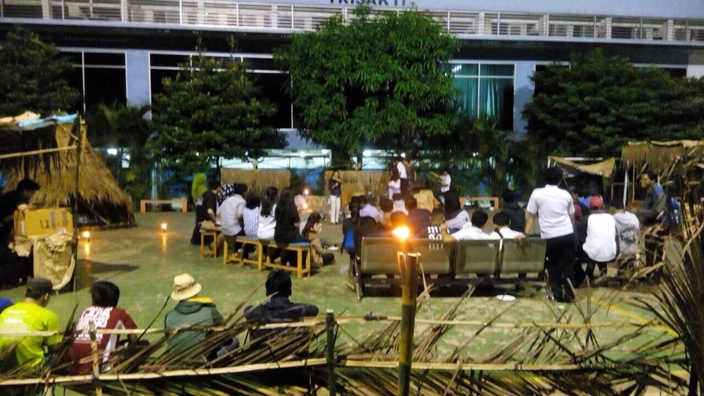 Malam KUSEN pertama, besok malam puncak acara loh! Salam Budaya!🐸 #KolaborasiUntukSeni