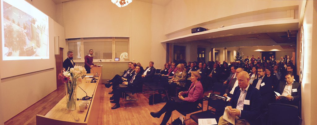 hellekes's tweet photo. @tailorframe engaging the @PitchFinland audience @CastrenS @FiBAN_org #photo #startup https://t.co/qYjaoEHHx5