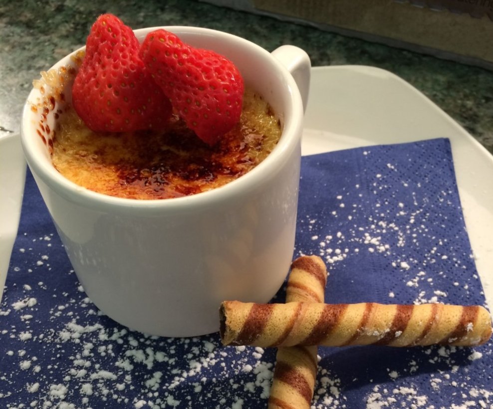 CelticHaven's tweet photo. I bet you can't resist chef's deliciously homemade Grand Marnier crème brûlée......I know I can't! ;-) #goodpud https://t.co/fW1d3mEKgF
