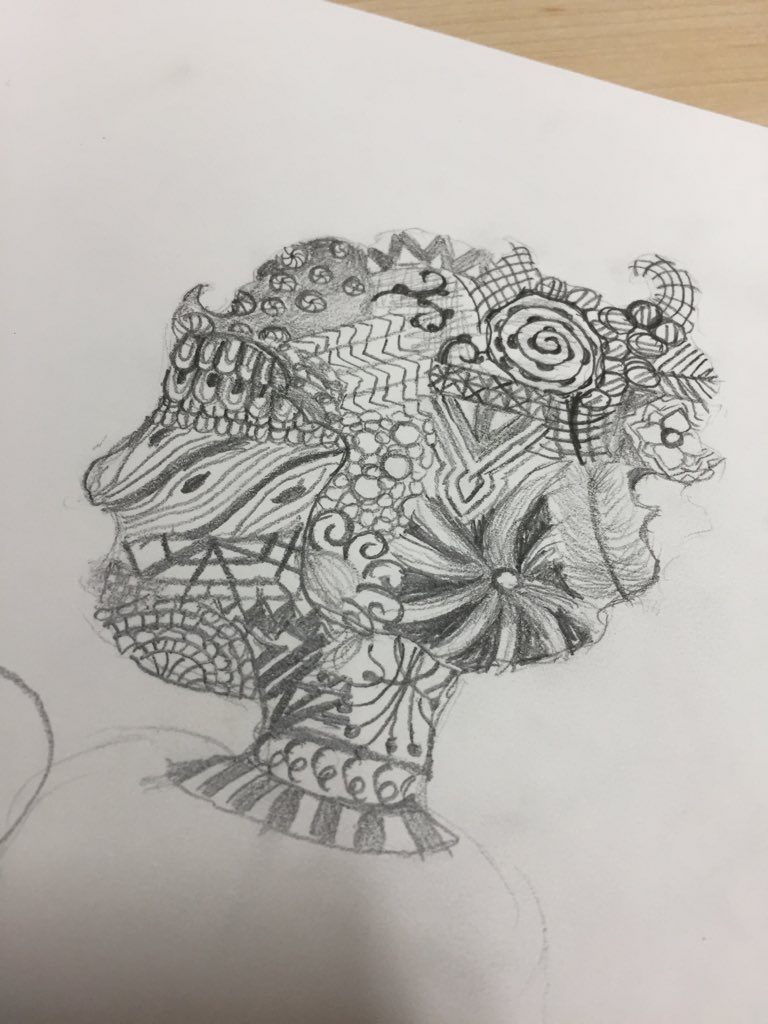 MissCEKnowles's tweet photo. Art attack! #zentangle #girly #13 Amazingness @MarsdenHeights! https://t.co/QNJ4Nhy9Bv
