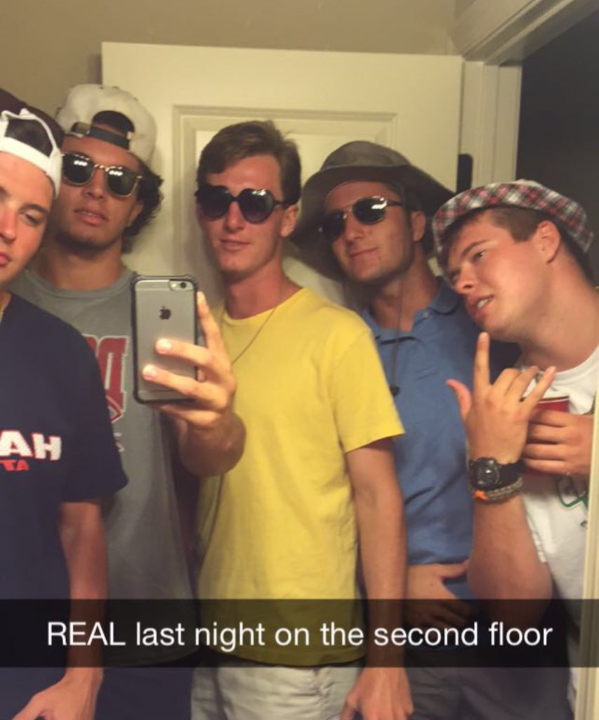 KonnorHouston's tweet image. Happy Birthday to the one and only j feely @JBart_05 #nfz4l #2fc #19