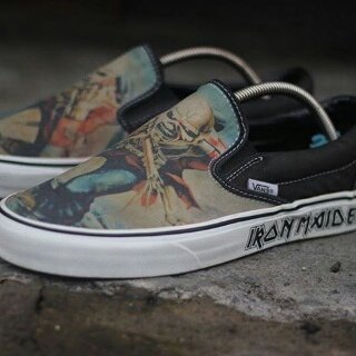 Vans slip on x iron maiden
9us | 1.2jt | 2nd no box
@Street_sneakers <a href="/TheSkipperStore/">Skipper!</a> <a href="/sob_021/">Sneakers Of Badass</a> <a href="/Heat_Sneakers/">Since 2014</a>