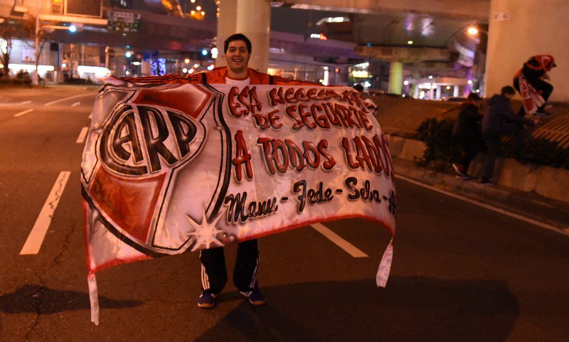 RiverPlate's tweet photo. “A 20.000 km de distancia también podés ser local.” –Proverbio #SamuraisDeRiver https://t.co/x9Ogt75TYt