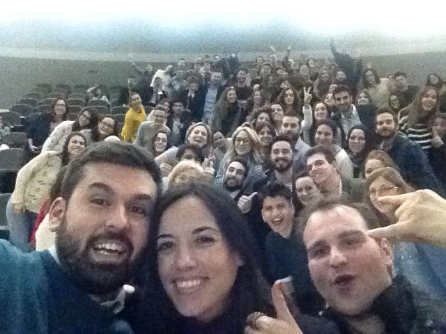 PaulaMeliveo's tweet photo. Un honor haber participado como ponente,en este IV Congreso de Medios de Comunicación en @UmaInvestiga #Universidad https://t.co/BtW5y7bafS