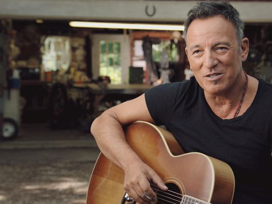 Springsteen_Us's tweet photo. #RiverFVTix 2 spare Tx for St.Paul #TheRiverTour2016 #BruceSpringsteen https://t.co/eUpBbxucAe https://t.co/Izmbdcuu7l