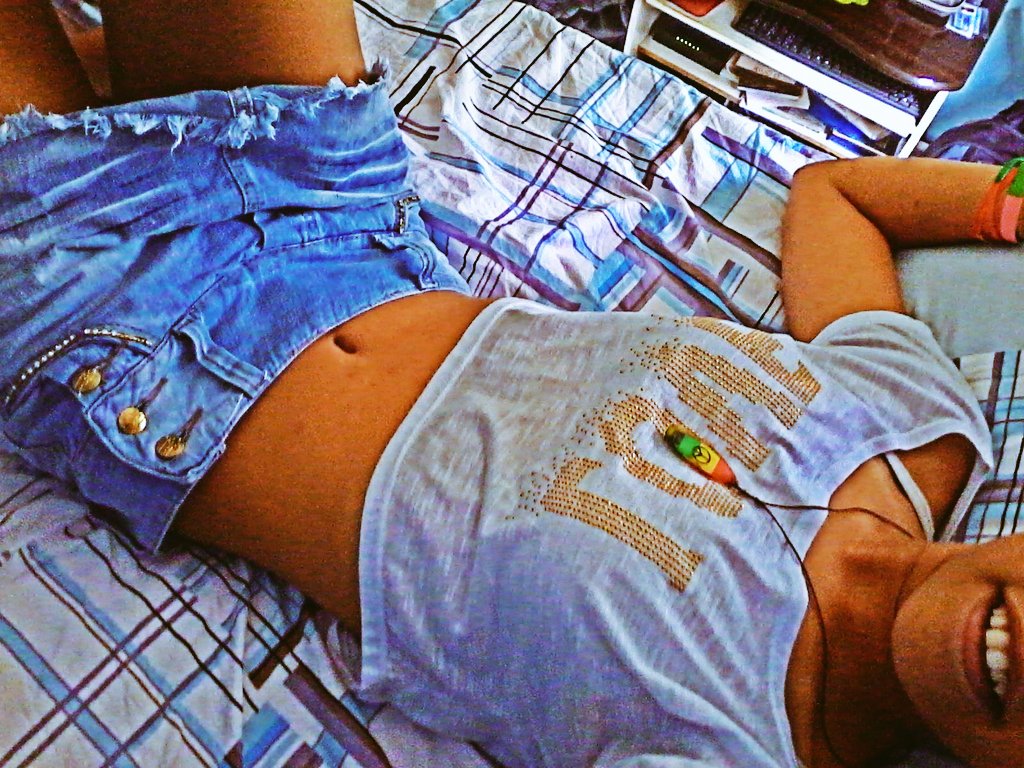 rayaneBM1's tweet photo. ➡Barriga⬅ https://t.co/jQZ2mbMbm5
