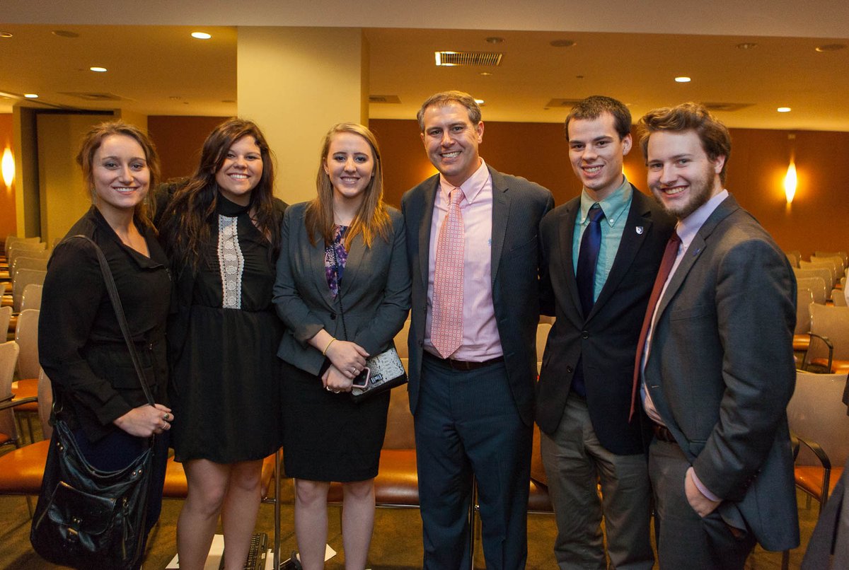 TWCInternships's tweet photo. Congrats to the #twcfall15 class! Welcome to the #TWCAlumni family https://t.co/lM4OiThdik https://t.co/dZOa39CmRL