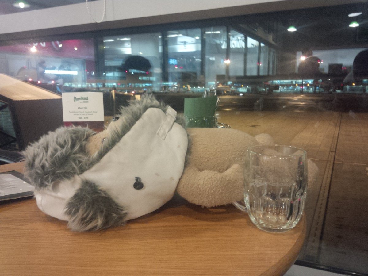 maxbaylav's tweet photo. #Ted:I told you not to go with every single chick at #DarlingsofPrague #smashed https://t.co/5ItnHjk96C