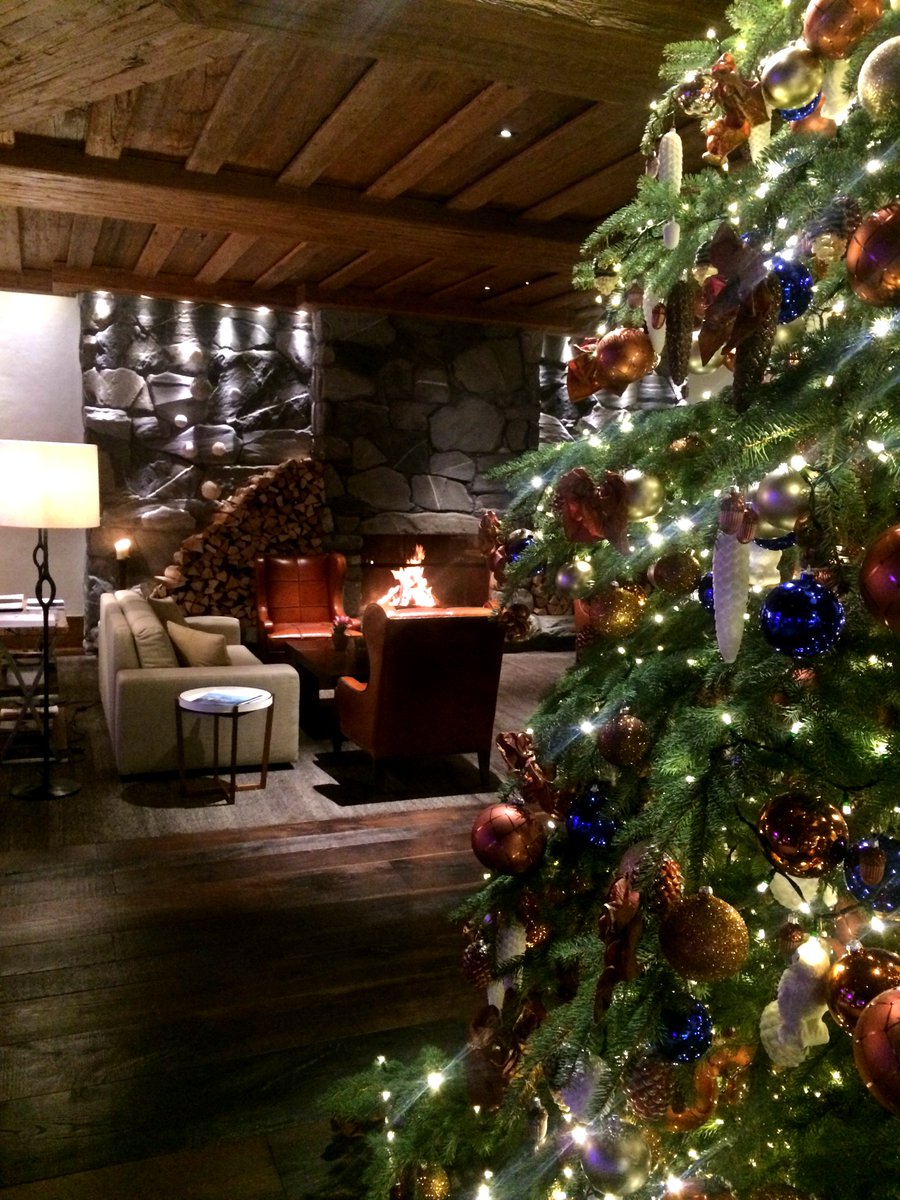 TheAlpinaGstaad's tweet photo. Found the perfect spot for some cosy #lounging! Can you already hear the #firecrackling next you? #WinterWarmers https://t.co/Z36XOOxF5R