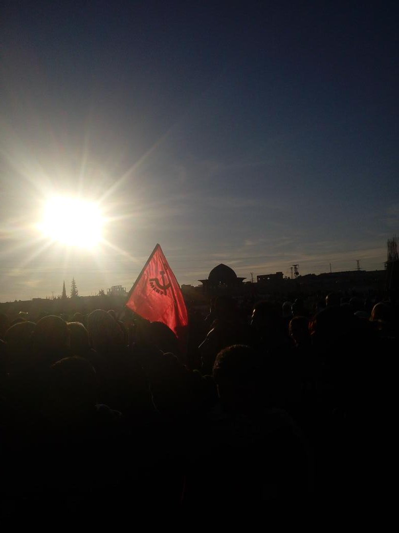 Şehit paramaz parti bayraklarımızın altında#MLKPKOBANE