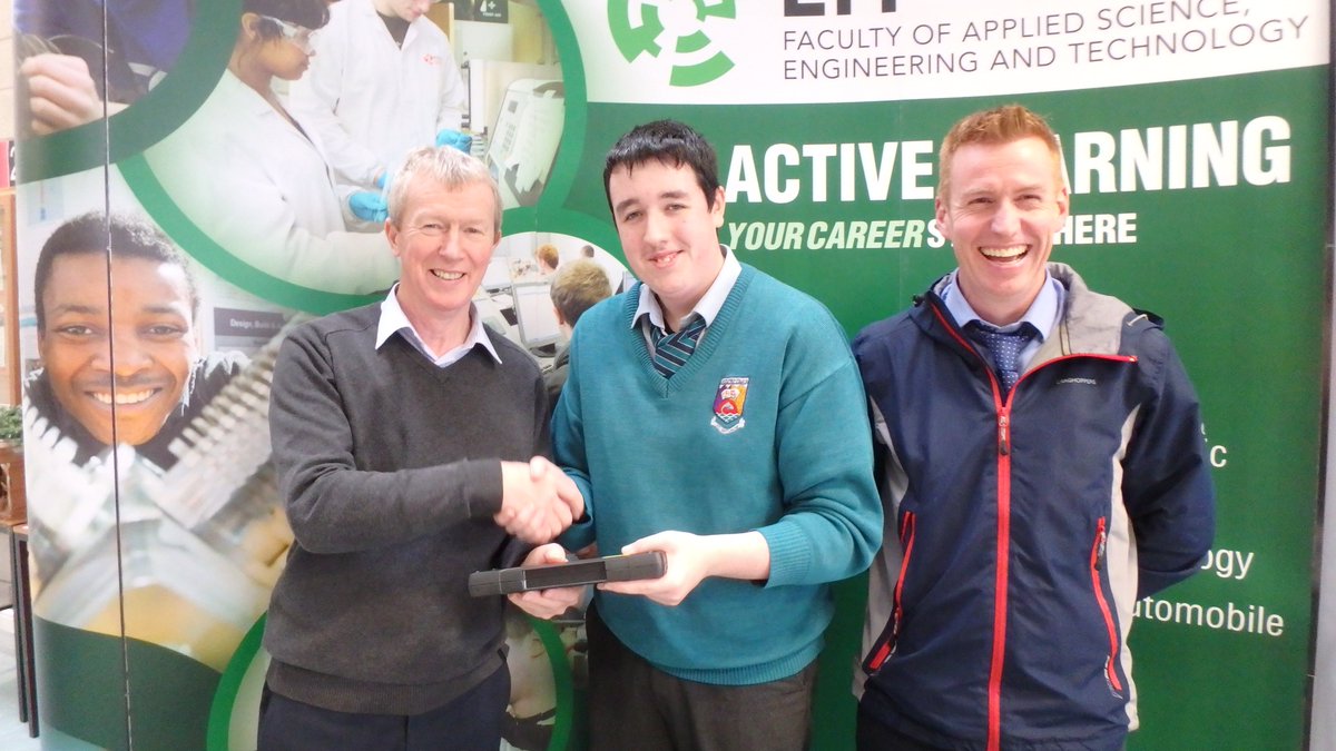 Engineering_LIT's tweet photo. Winner of Day 2 #Engineeringweek Kyle Sheehan of @CastletroyC School, Co Limerick
https://t.co/6MMLC38Zok https://t.co/PgpumHIz4P
