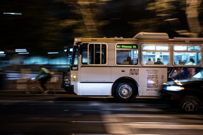 EcoTechDaily's tweet photo. San Francisco transportation fleet reaches 100% renewable diesel goal https://t.co/KnzLPtxXz7 #energy #pllution #SF https://t.co/SqLQrL4sw7