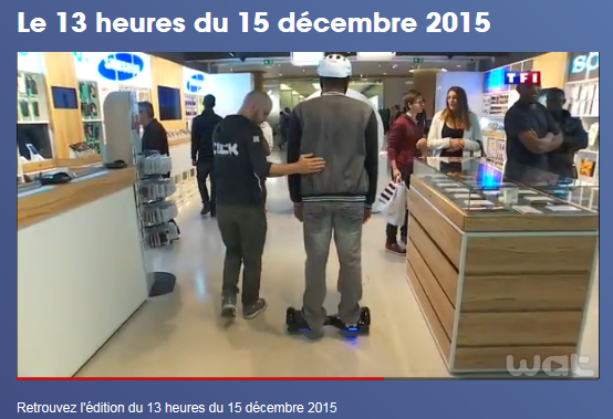 LICK_officiel's tweet photo. [LICKBUZZ]Top 3 #Noelconnecté chez @LICK_officiel dans #JT #13H @TF1 by @fabricecollaro : https://t.co/qglAbXbpYa https://t.co/BTbl1UHjha