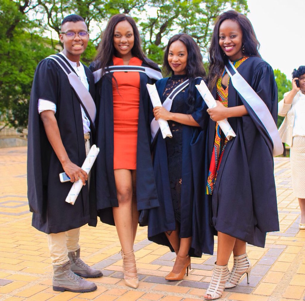 dr_nonyane's tweet photo. Friends that prosper together 🙌🏽 IT IS FINISHED. Meet Dr Ncayiyana , Dr Seokoma and Dr Mashego 
Cc @Andibiotic https://t.co/GDhwnv77DH