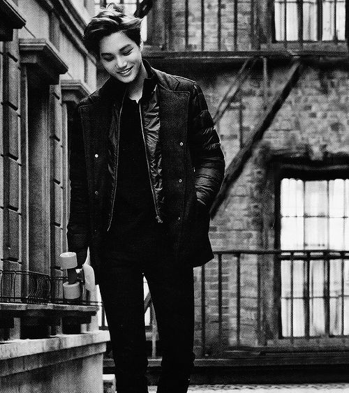 otpjongin's tweet photo. 〔 Día 6 » Negro 〕
❝No eres negro, pero te gustan de ese color♡.❞
#ACRT08 #COLORWEEK. https://t.co/7U2s027aJg