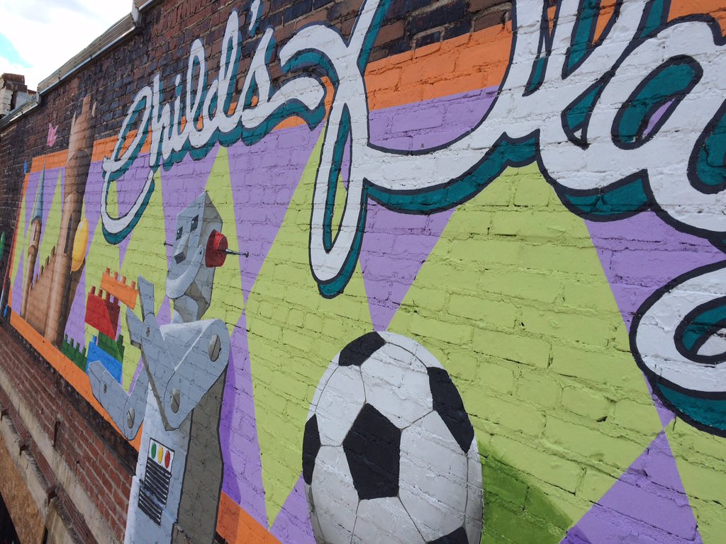schwa_design's tweet photo. Up close & personal #mural #muraldc #chevychasedc #toys https://t.co/wNwuT4pkGe