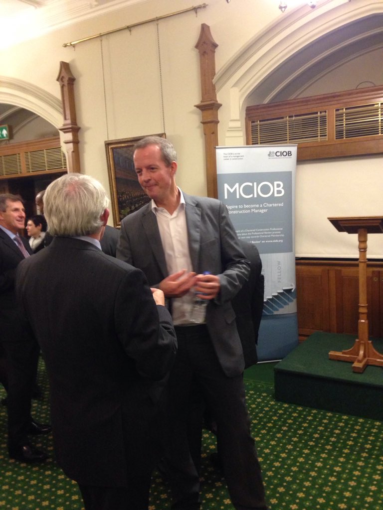 theCIOB's tweet photo. Skills Minister @NickBolesMP talking with @CEOCIOB #CIOBHoC https://t.co/5bI8c9zpOC