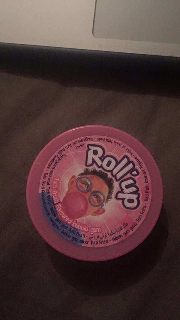 Hversu hallærislegt er þetta.. Neftóbak í tyggjópakka