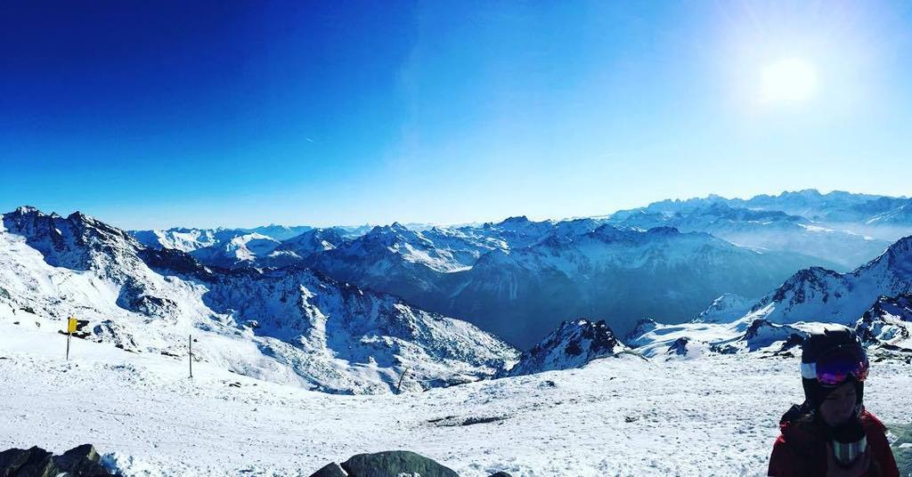 DEEP_N_STEEP's tweet image. from skitini, Loving life in Val Thorens 10000 ft high #vttakeover #wasteland #ski #itmtyf… ift.tt/1Lu8QKj