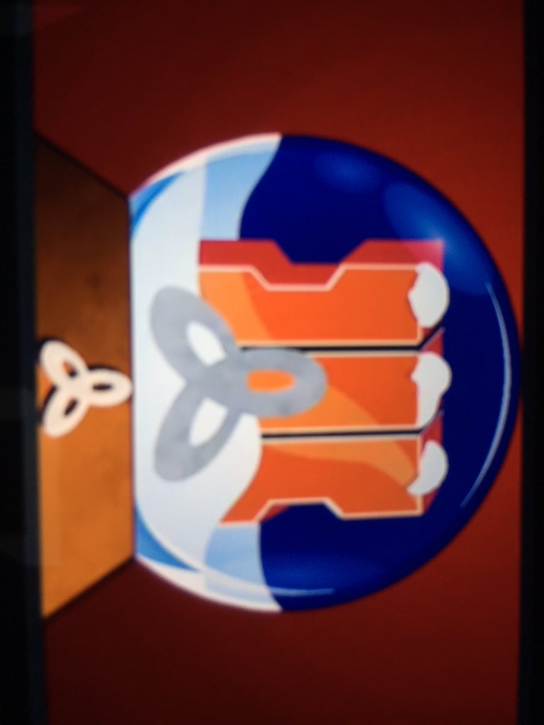 BO3_Emblems_'s tweet image. New emblem just finished Christmas BO3 snow globe❄️