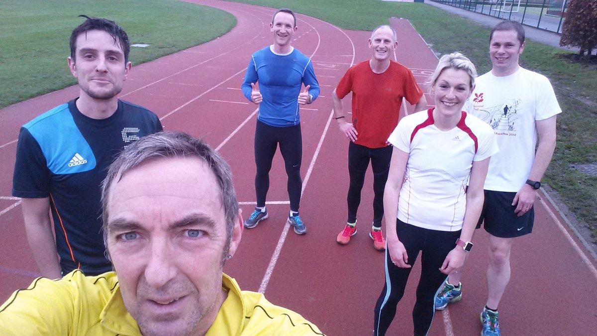 LordSmythe's tweet image. Better not go to extratime after running with these #fastpack no way can I stand 90+ mins #jellylegs @Official_HUFC
