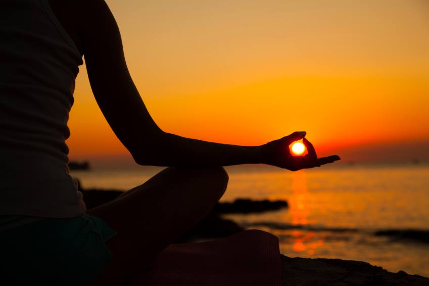 CRMonkeyTours's tweet photo. Yoga can help you feel great. Practicing it at sunset on the beach helps a bit too.
#yoga #beach https://t.co/jnQ2oUXw3c