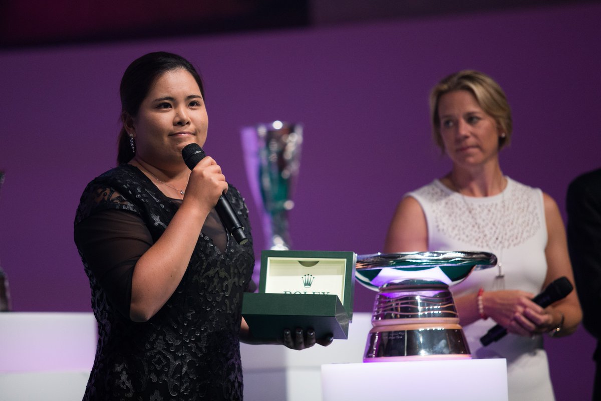 EvianChamp's tweet photo. Remember when @InbeePark clinched the 2015 Rolex Annika Major Award!
What a performance! Park, the #MajorQueen! https://t.co/tHiHldqXjM